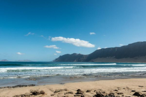 Modern beach house in Famara, Famara